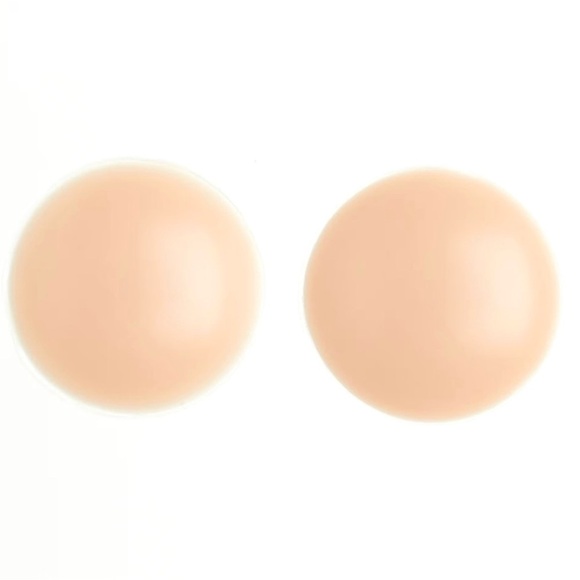 (PACK OF 2) Seamless Nude Silicone Reusable Nipple Covers (Beige) - Picture 1 of 9